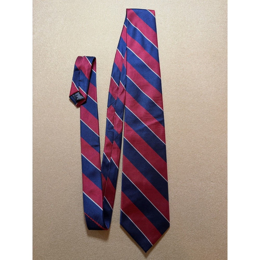 Class Club Red and Blue Striped Silk Tie